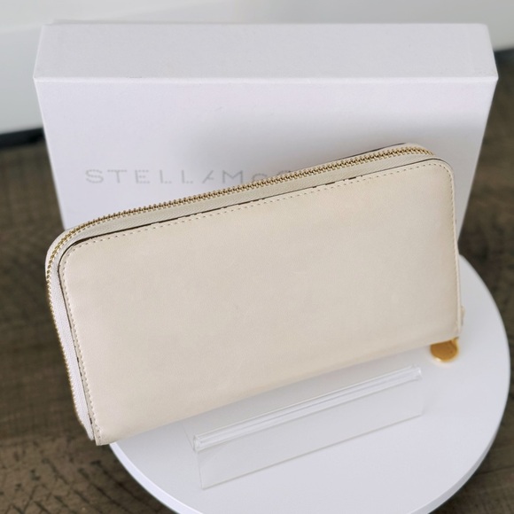 Stella McCartney Logo Perforated Continental Zip Around Wallet - Picture 6 of 12